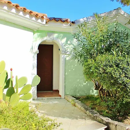 Gli Oleandri Rossi Holiday home *
