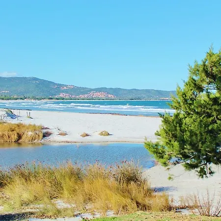 Gli Oleandri Rossi Holiday home *