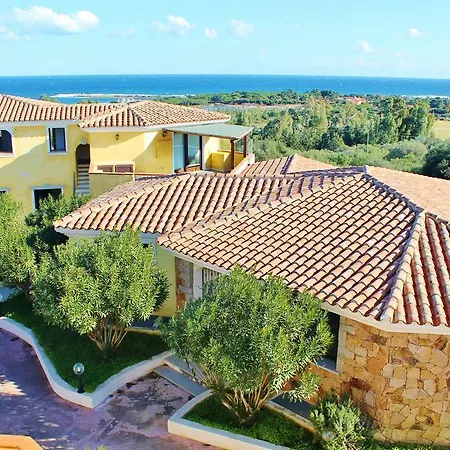 Gli Oleandri Rossi Holiday home *